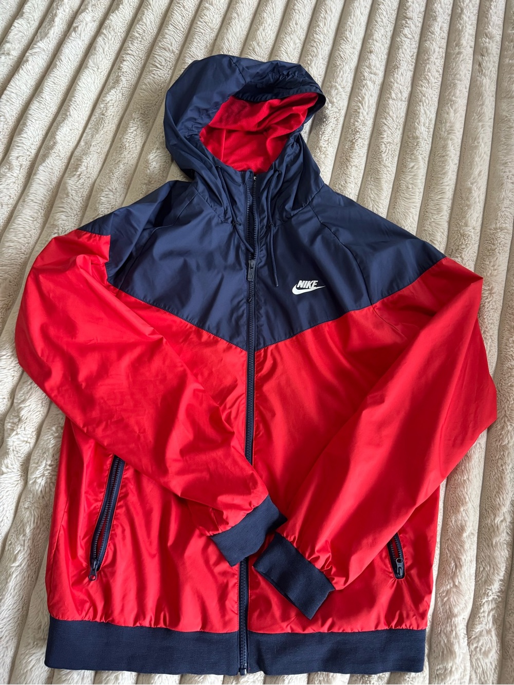 Nike Men’s Red and Navy Hooded Windbreaker Jacket